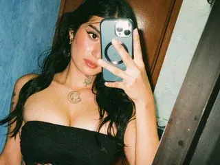 Streamate Sex Cam of CelineCarter