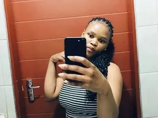 Streamate Free Live Porn of Sexybaddiexxx21