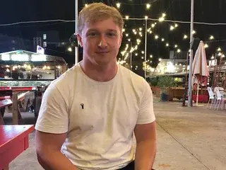 Streamate Sex Cam of HungJames