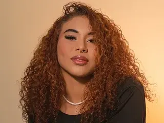 Streamate Sex Cam of NoaRouge
