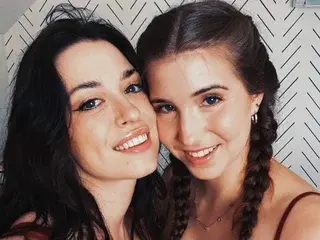 Streamate Live Sex of HannahCloe