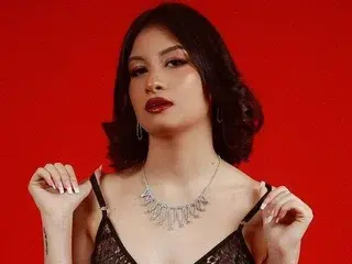 Streamate Live Sex of devinesimone