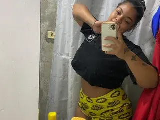 Streamate Free Porn Cam of YazminJenner