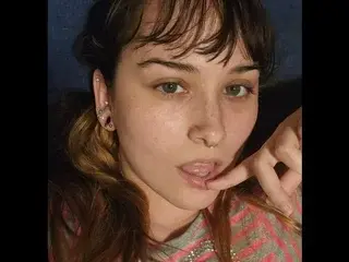 Streamate Nude Webcam of DazzlingDaisy