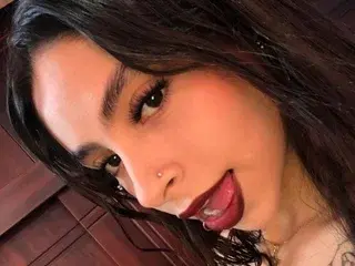 Streamate Live Sex Cam of AmbeerRosse