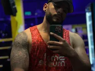 Streamate Private Sex Chat of Mike_Savage