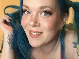 Streamate Live Porn of TemptingTiny