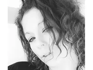 Streamate Live Sex Cam of DivineMoonGoddess