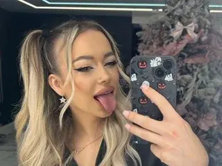 Streamate Free Porn Cam of KylieJoyce