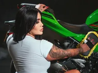 Streamate Free Porn Cam of MelaniePalmerr