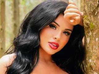 Streamate Live Sex Cam of ChanelBrandd