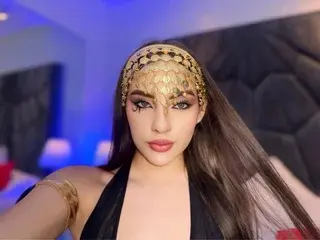 Streamate Sex Cam of Greta_Petite