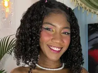 Streamate Live Porn of Lyrusshine