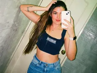 Streamate Live Sex Cam of AlicceGray