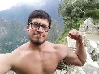 Streamate Nude Webcam of GuivernoStud