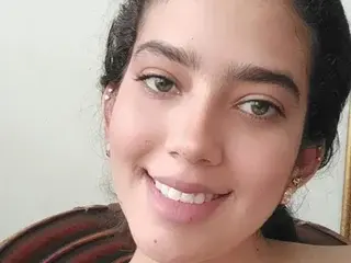 Streamate Free Porn Cam of MaithePerroni