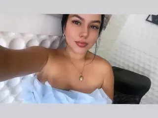 Streamate Free Porn Cam of Alana_Owen