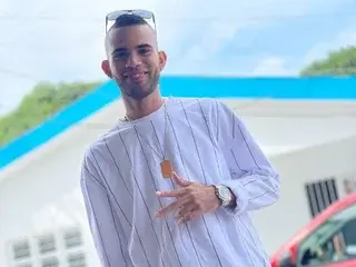 Streamate Free Live Porn of kinkycumboy