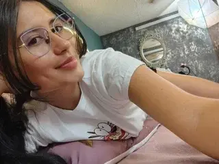 Streamate Nude Webcam of NayeCloud