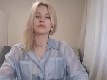 Stripchat Nude Webcam of BloomMoon