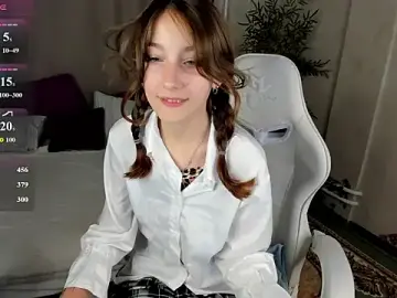 Stripchat Nude Webcam of alis_tauber