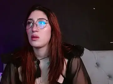 Stripchat Nude Webcam of Red-moon1