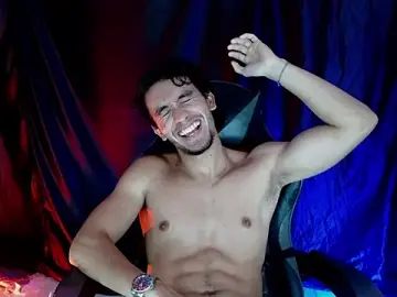 Stripchat Adult Webcam of dante_18cm_