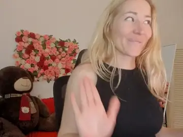 Stripchat Free Porn Cam of AstraMonroe