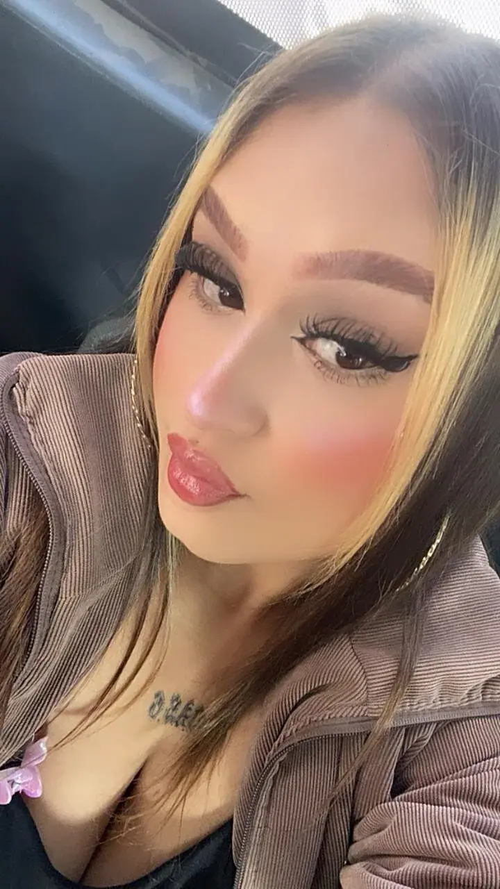 Clhoe_b