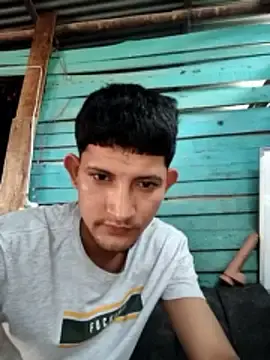 Stripchat Free Live Porn of Juan_Hotcaliemte