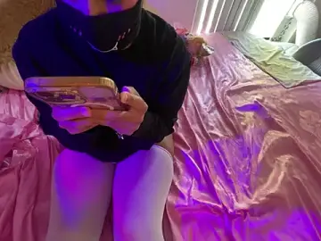 Stripchat Free Live Porn of Onlypawzz