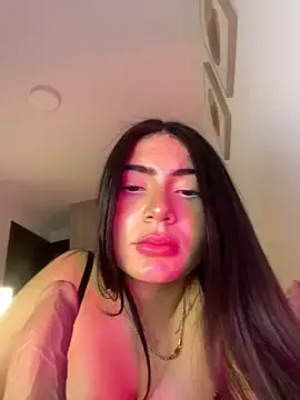 Stripchat Sex Cam of Mia_222