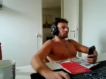 Stripchat Sex Chat of alpha-hunk