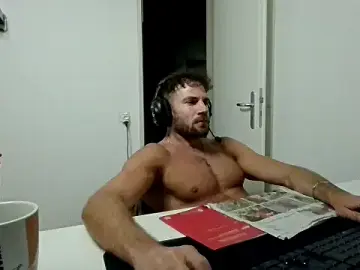 Stripchat Sex Cam of alpha-hunk
