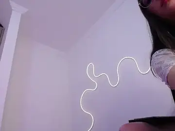 Stripchat Free Porn Cam of selene_swee