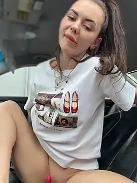 Stripchat Adult Webcam of PrincessaHill_
