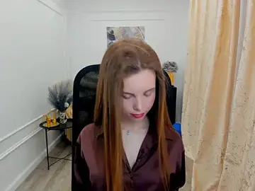 Stripchat Adult Webcam of MileyWings