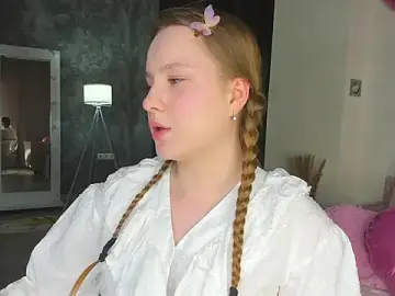 Stripchat Free Live Porn of Candy_Cansew