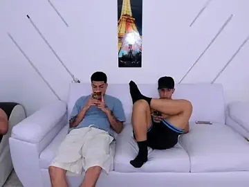 Stripchat Watch Live Sex Cams of brutal_sex_room2k