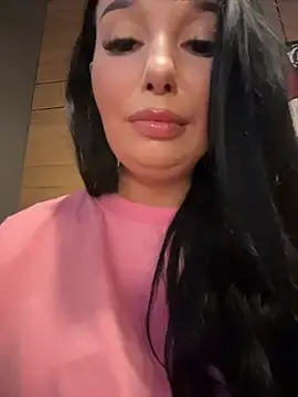 Stripchat Nude Webcam of Tisha_Busty