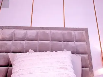 Stripchat Free Porn Cam of DakotaWangi