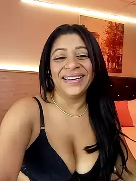 Stripchat Best Webcam of Lashmy111