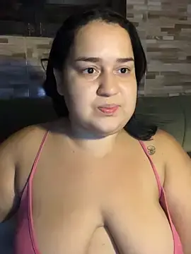 Stripchat Best Webcam of yesmiia