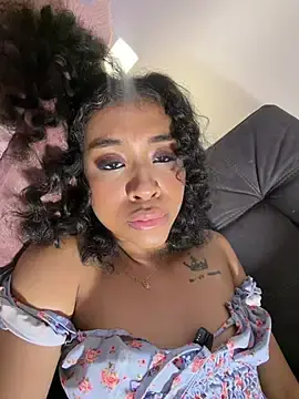 Stripchat Watch Live Sex Cams of bella__honey