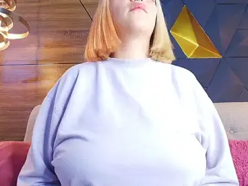 Stripchat Best Webcam of ly_lulu