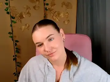 Stripchat Live Sex Cam of Glory_air