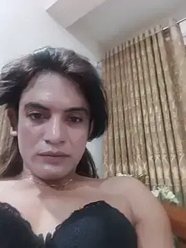 Stripchat Sex Cam of SexyShila-97