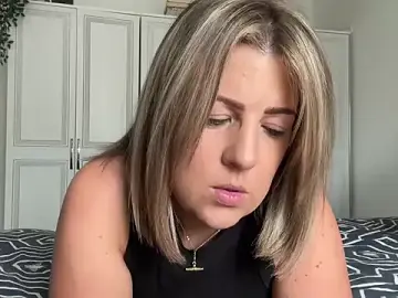 Stripchat Nude Webcam of MsBelleWarick