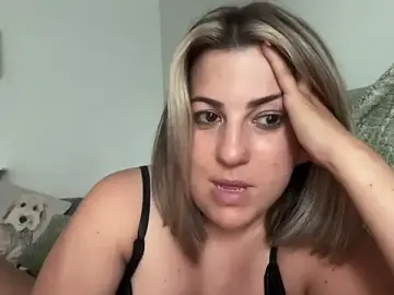 Stripchat Nude Webcam of MsBelleWarick