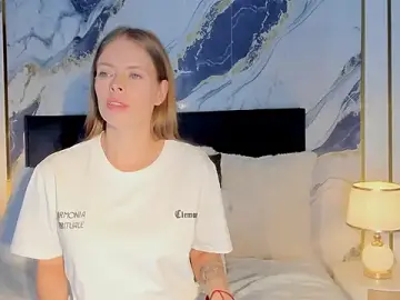 Stripchat Free Porn Cam of Laurablue